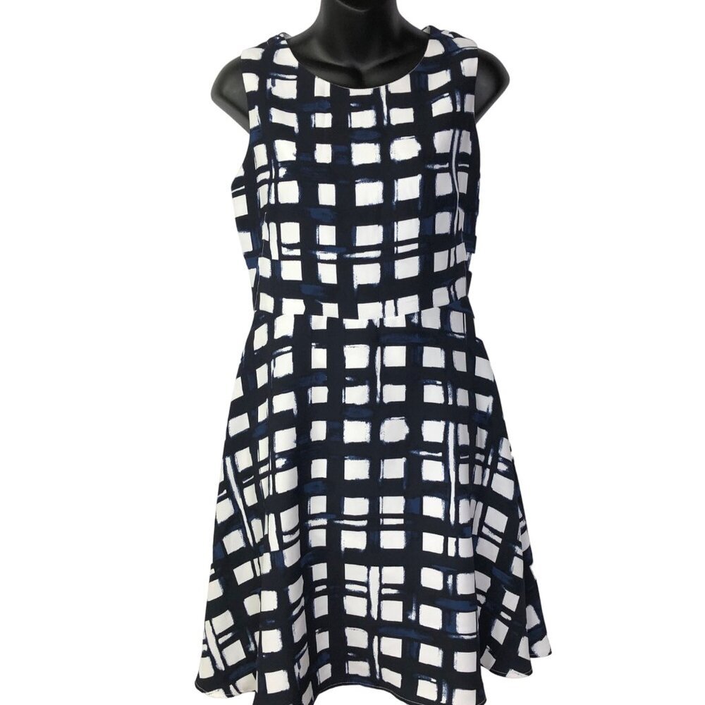 THE LIMITED FIT AND FLARE DRESS‎ SIZE 2